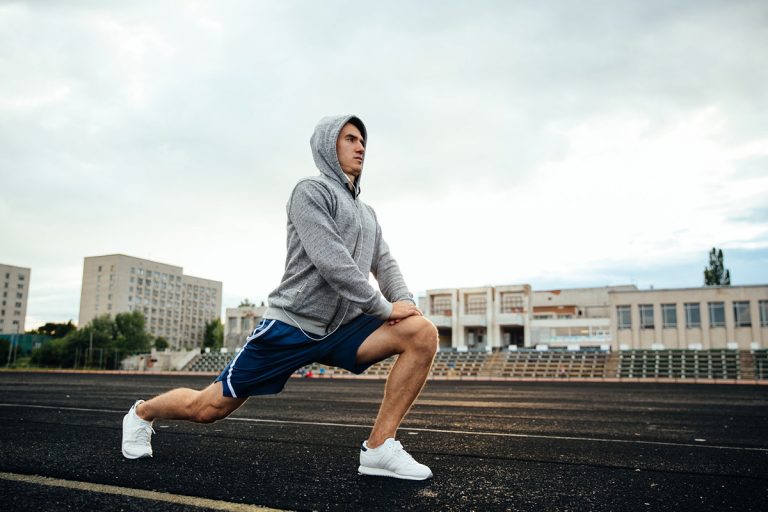 5-reasons-to-do-bodyweight-lunges-every-day