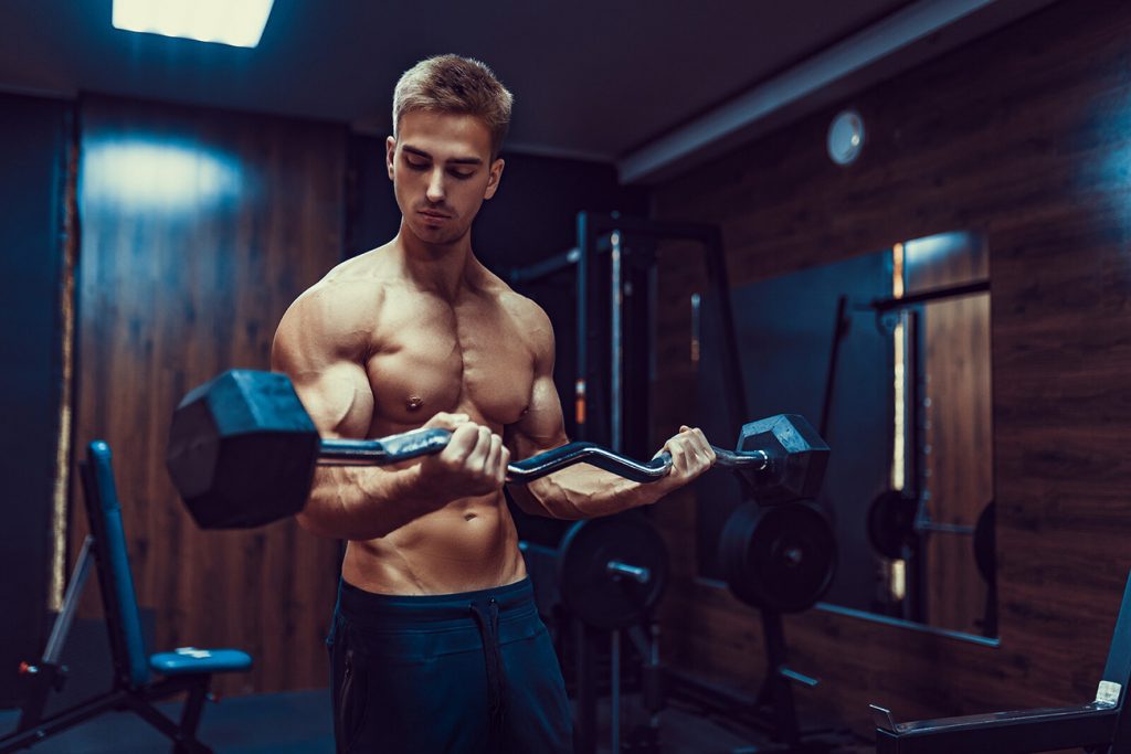 Shirtless training: For or against? All you need to know