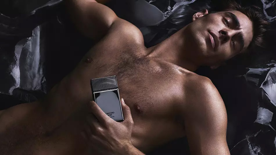 Tom Ford Noir Anthracite: 5 reasons to wear this fragrance for men